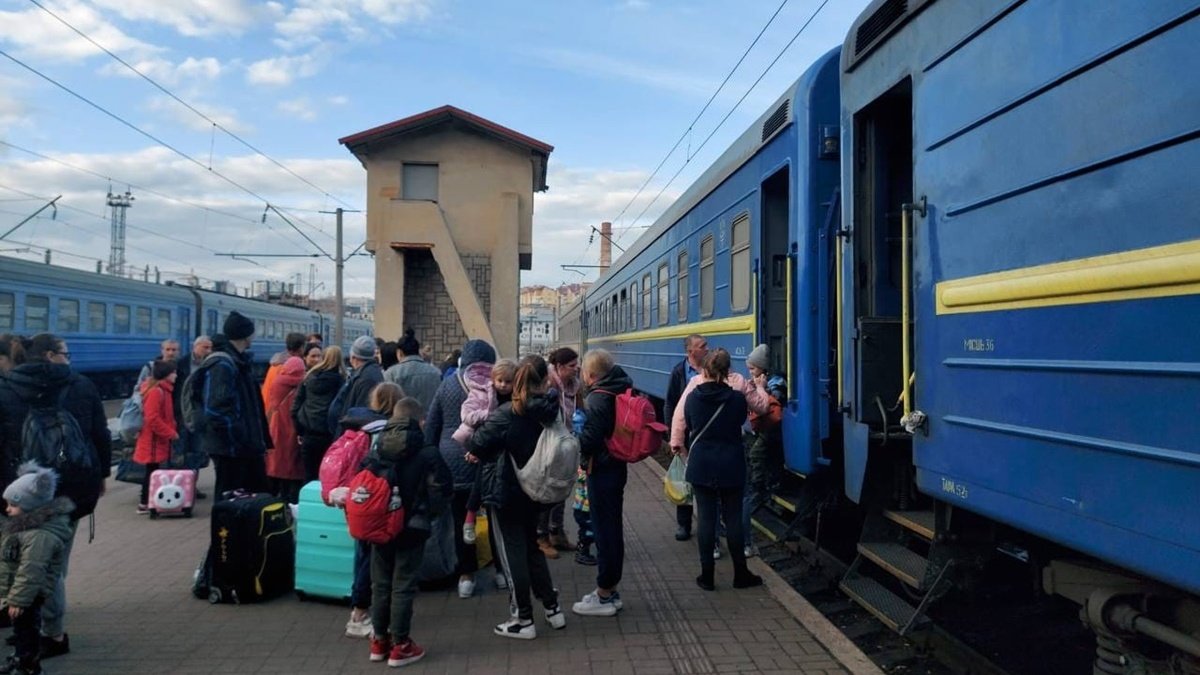 «Укрзалізниця» изменила расписание поездов из Львова: график