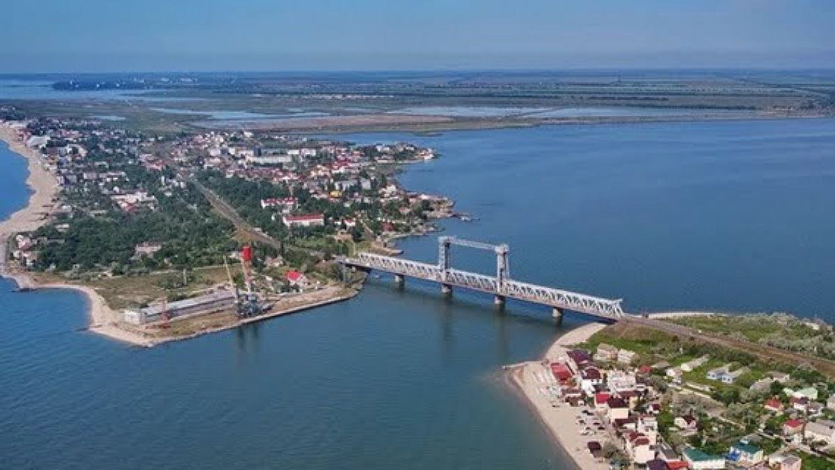Окупанти знову обстріляли міст через Дністровський лиман