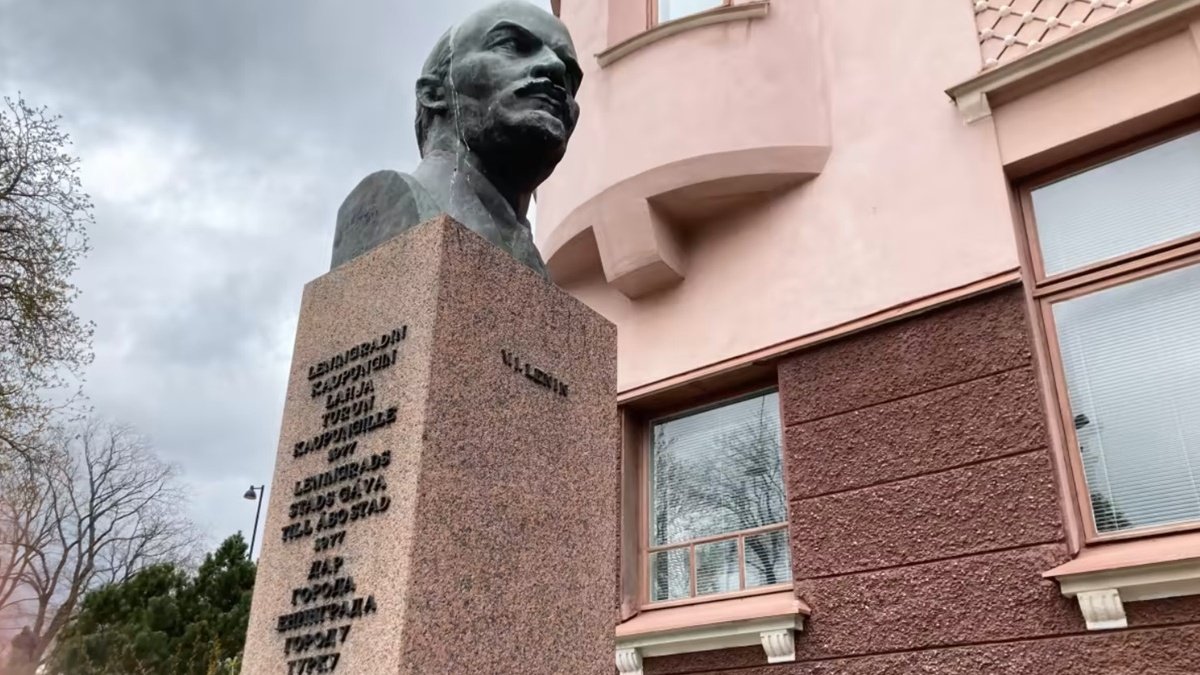 В Финляндии демонтируют памятник Ленину из-за нападения россии на Украину