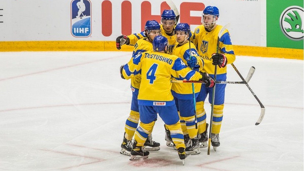Чемпіонат світу з хокею: збірна України обіграла Естонію