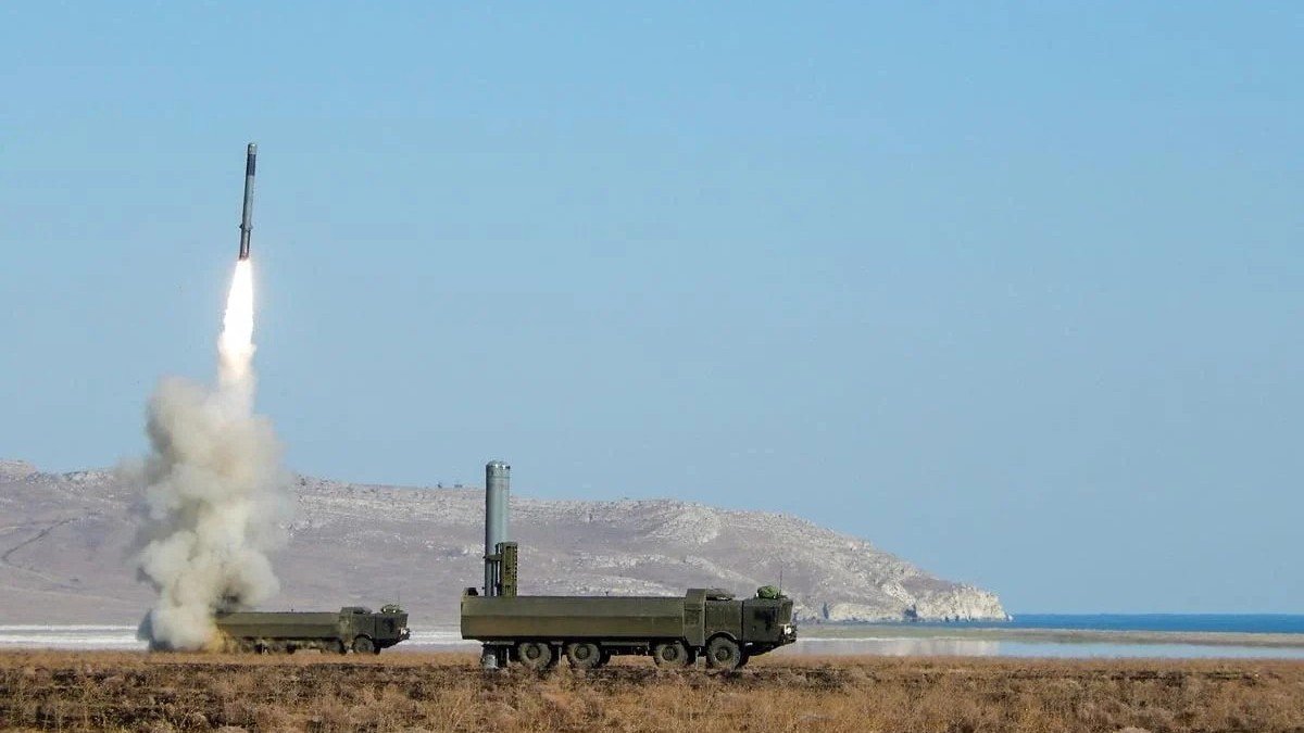 Українські військові збили російську ракету, яку випустили у бік Одеси