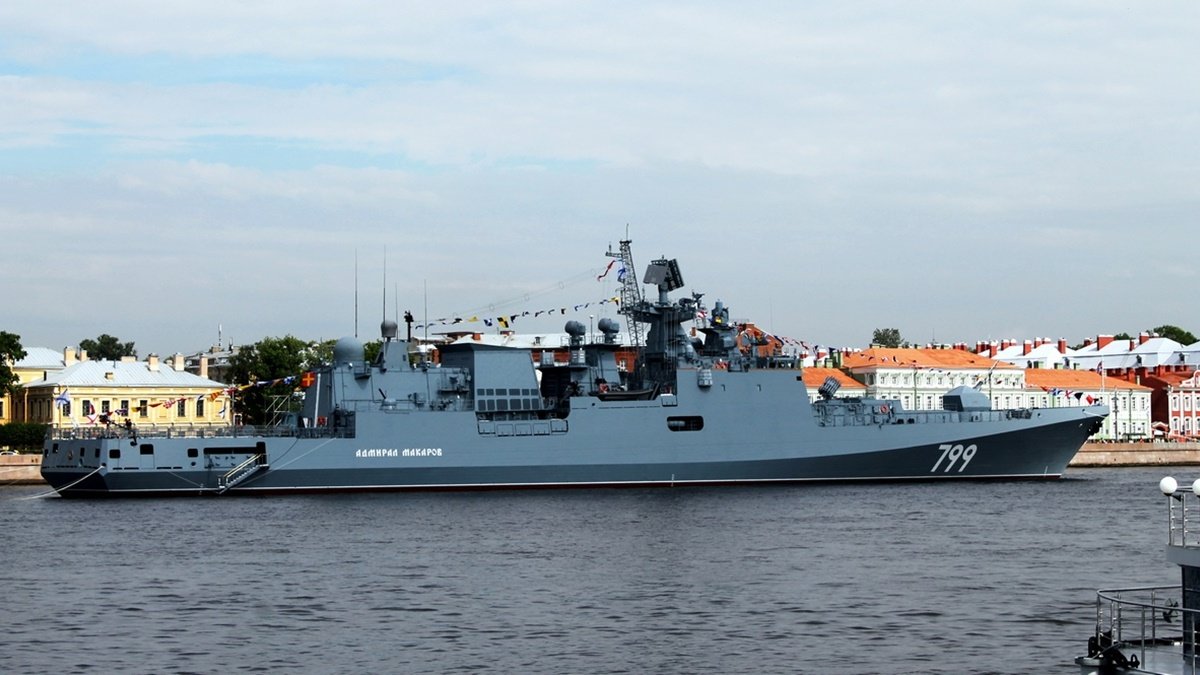 Оккупанты усилили свои силы в Чёрном море крейсером «Адмирал Макаров»