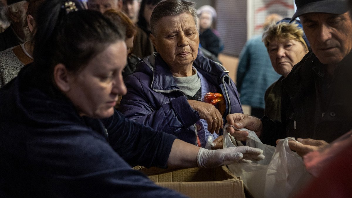 В оккупированных областях не хватает лекарств: россия блокирует доставку