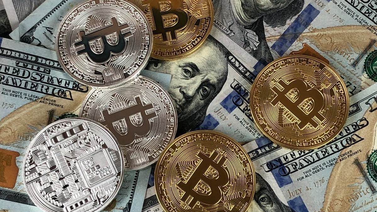 Bitcoin знову впав в ціні
