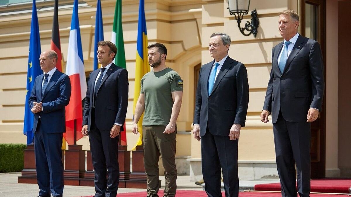 Лидеры Франции, Германии, Италии и Румынии посетили Ирпень: главные заявления политиков после увиденных зверств россии