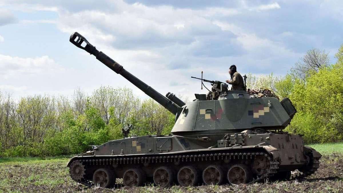 Польща передала українським воїнам самохідні гаубиці «Krab»