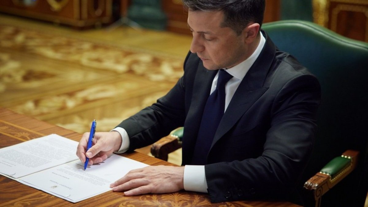Зеленский уволил нескольких руководителей областных управлений СБУ