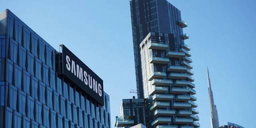 Санкции нипочем: Samsung продолжает работать в россии