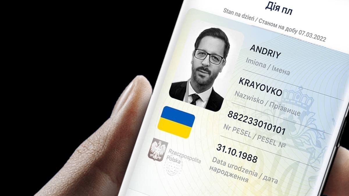 Українці в Польщі можуть отримати офіційну цифрову посвідку на проживання