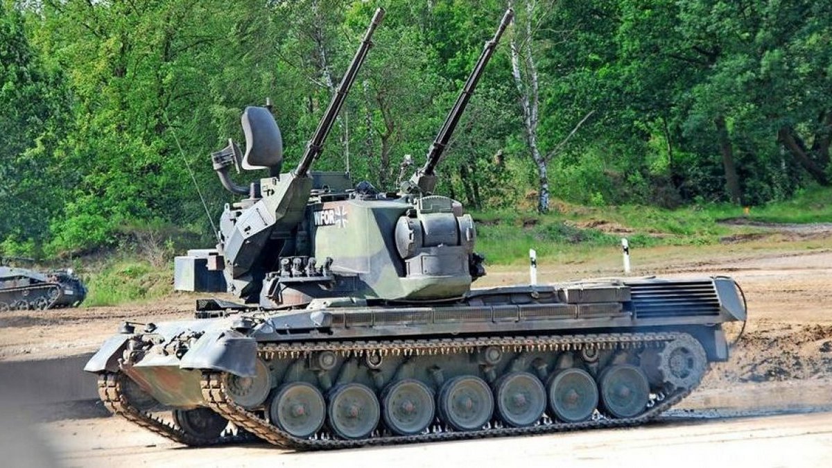 Украина получила три немецких зенитных самоходных артиллерийских установки «Гепард»: в чём их особенность