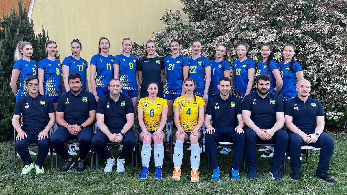 Збірна України з волейболу зіграла зі збірною Кіпру