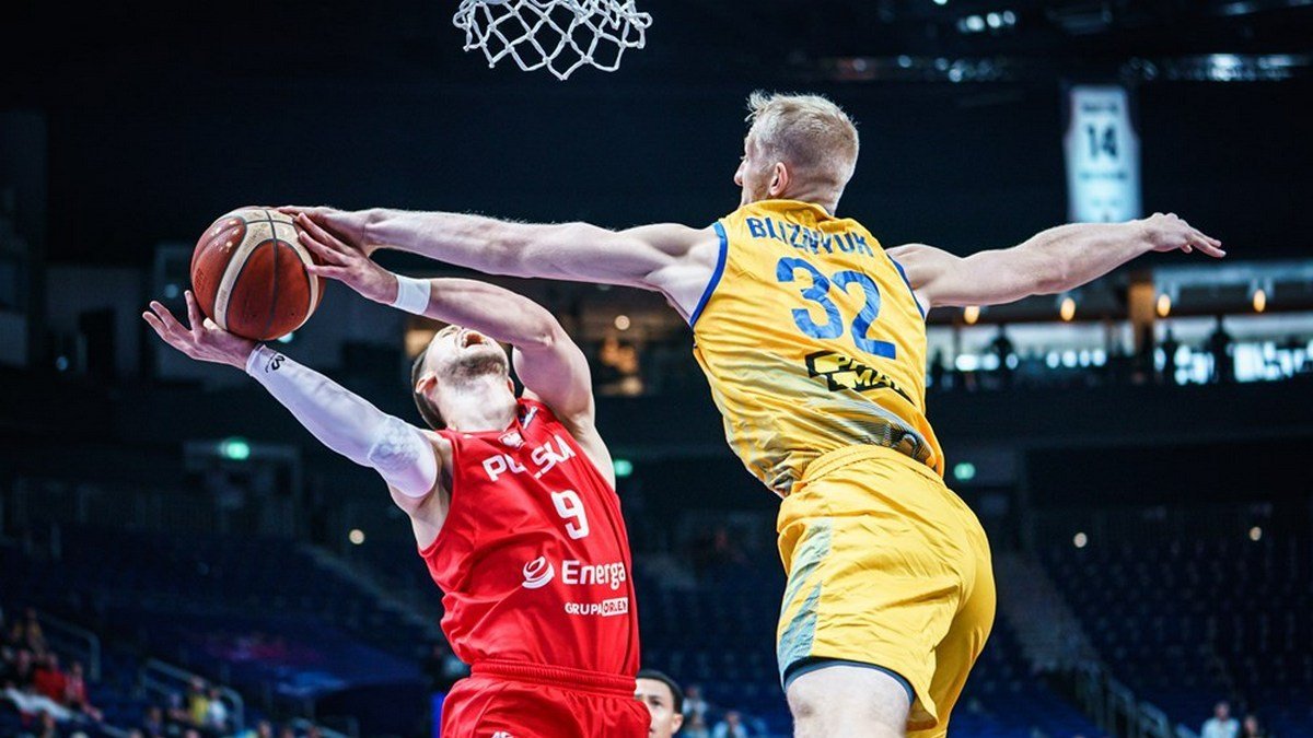 Евробаскет-2022: сборная Украины уступила Польше