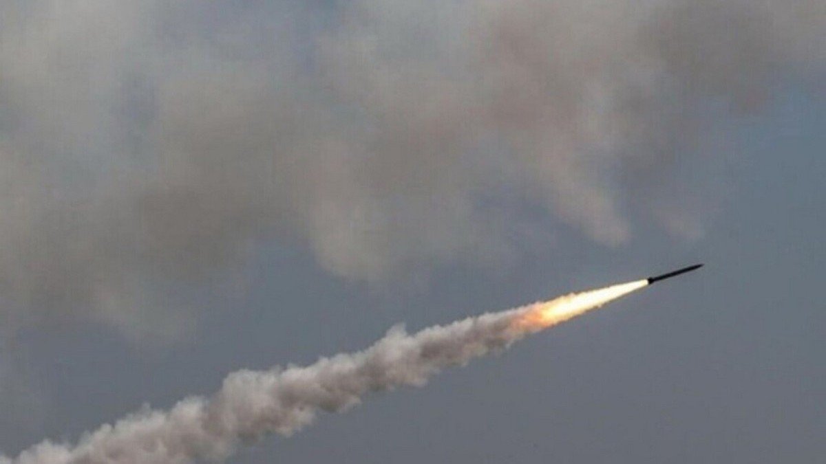 Россияне выпустили по Украине более 70 ракет: сколько удалось сбить