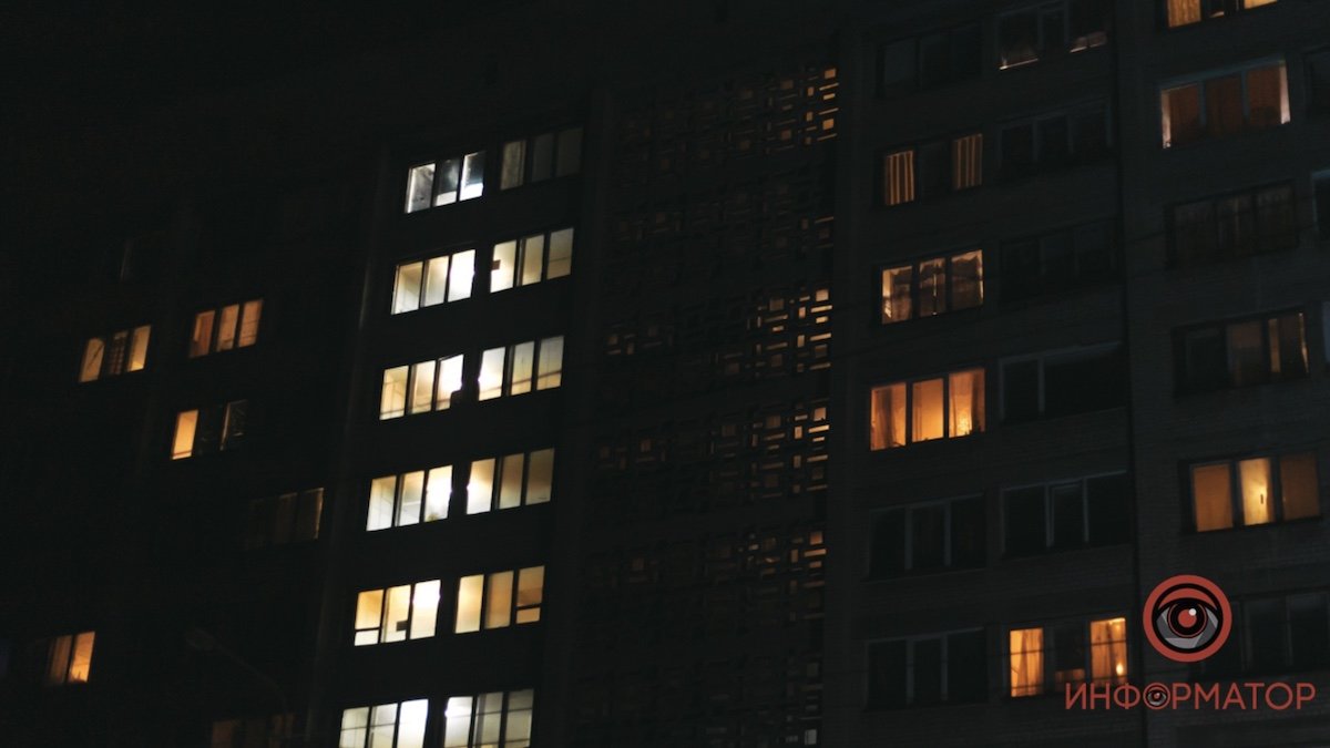У YASNO розповіли, чому у Києві світло включатимуть лише двічі на день