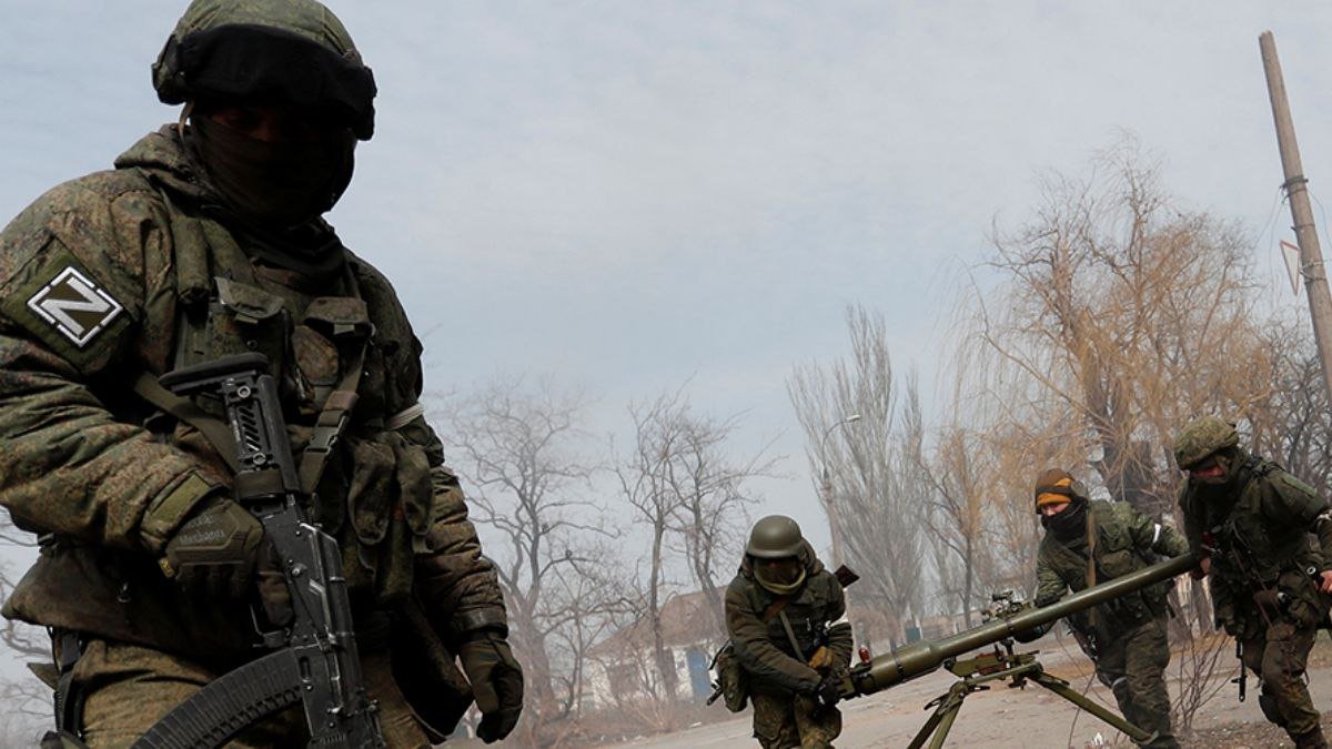 Окупанти укріплюють лінії оборони на кордоні Донецької та Запорізької областей