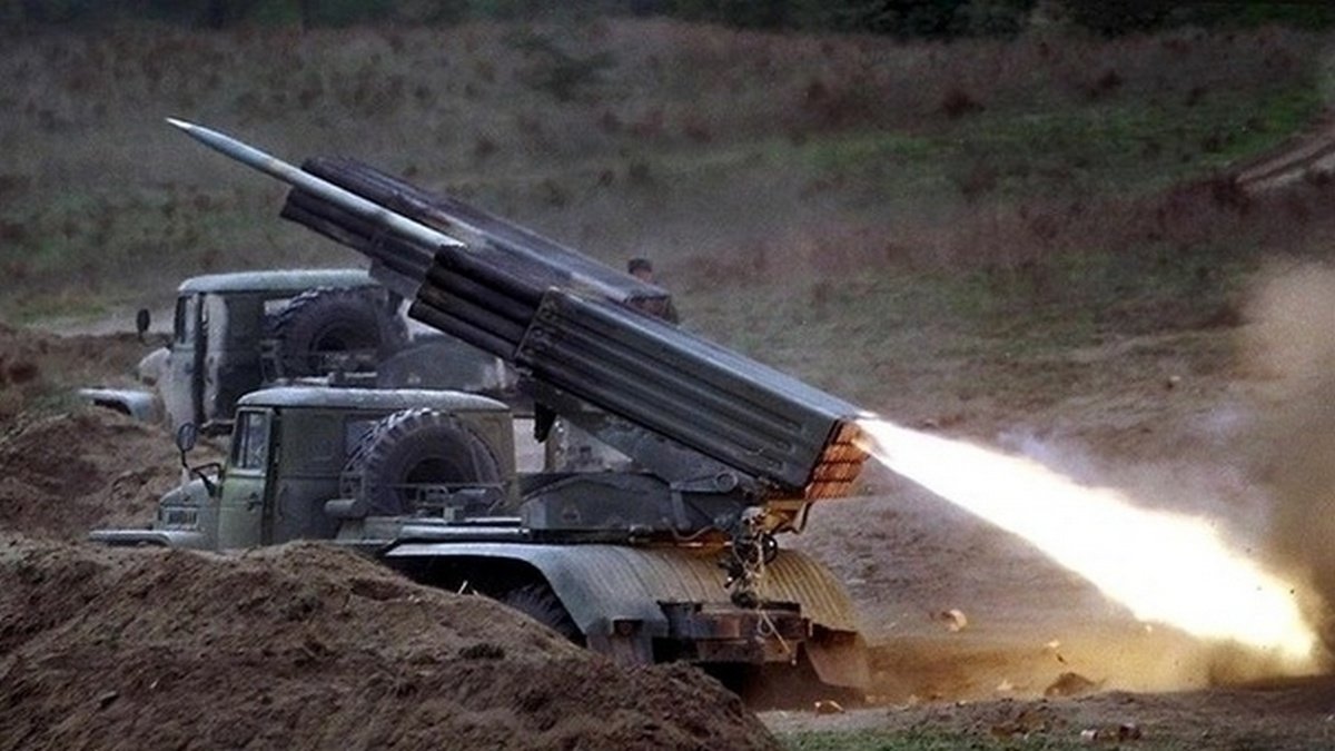 россияне из «Градов» и артиллерии обстреляли Сумскую область