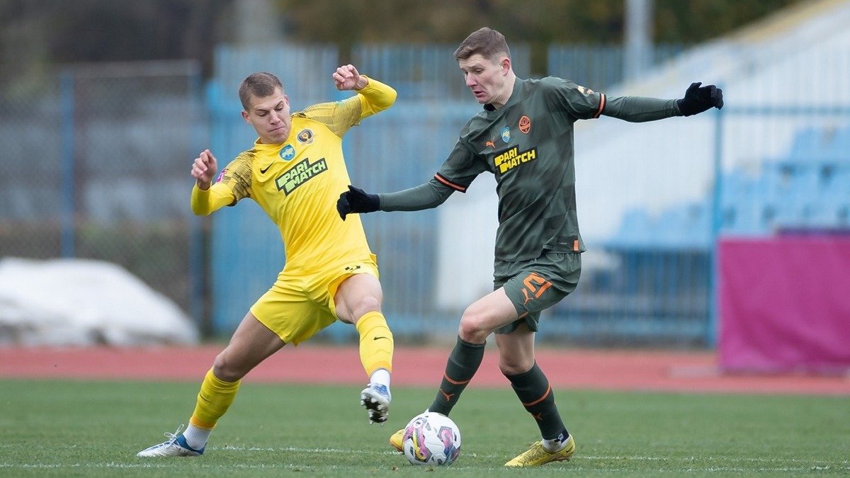 Украинская Премьер-лига: СК «Днепр-1» нанес «Шахтеру» первое поражение