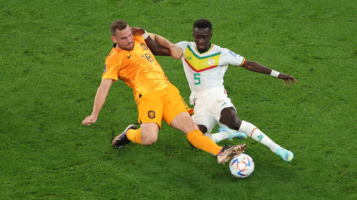 Чемпионата мира-2022: сборная Нидерландов вырвала победу в матче с Сенегалом