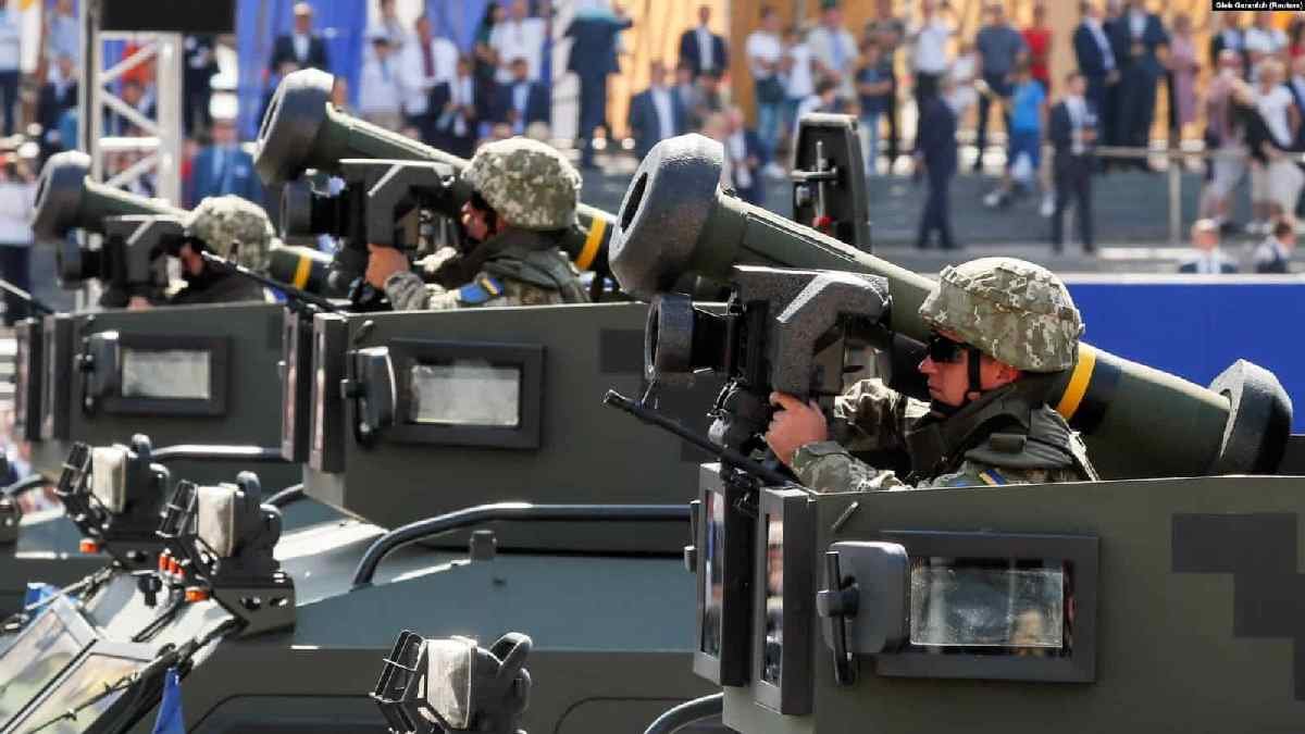 США прискорюють поповнення збройних запасів, а Канада випускає держоблігації для підтримки України - головні новини ночі