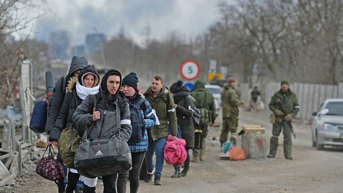 Из Луганской области оккупанты депортируют проукраинских жителей