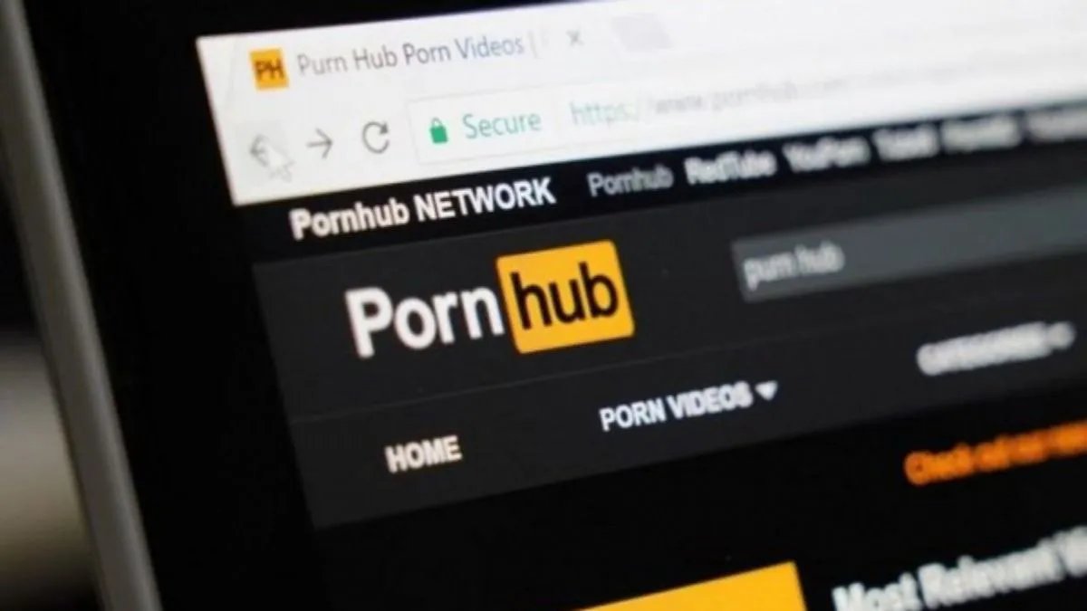 Pornhub підбив підсумки року: які відео були у трендах та що дивилися українці
