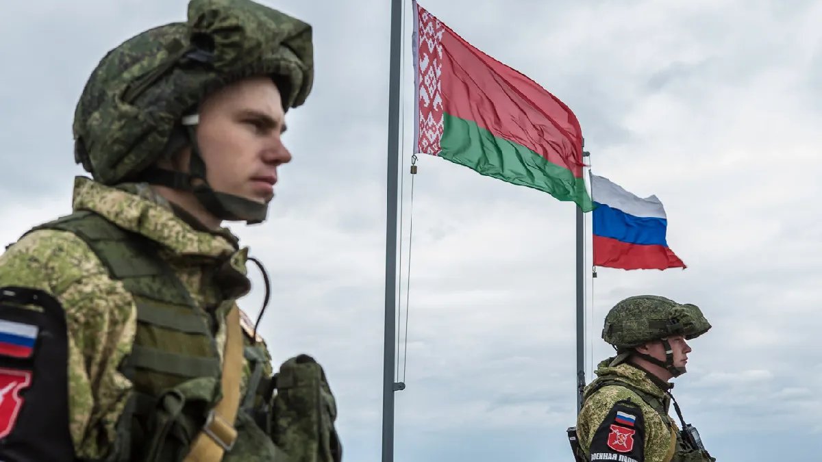 В Беларусь стягивают российских солдат: что известно