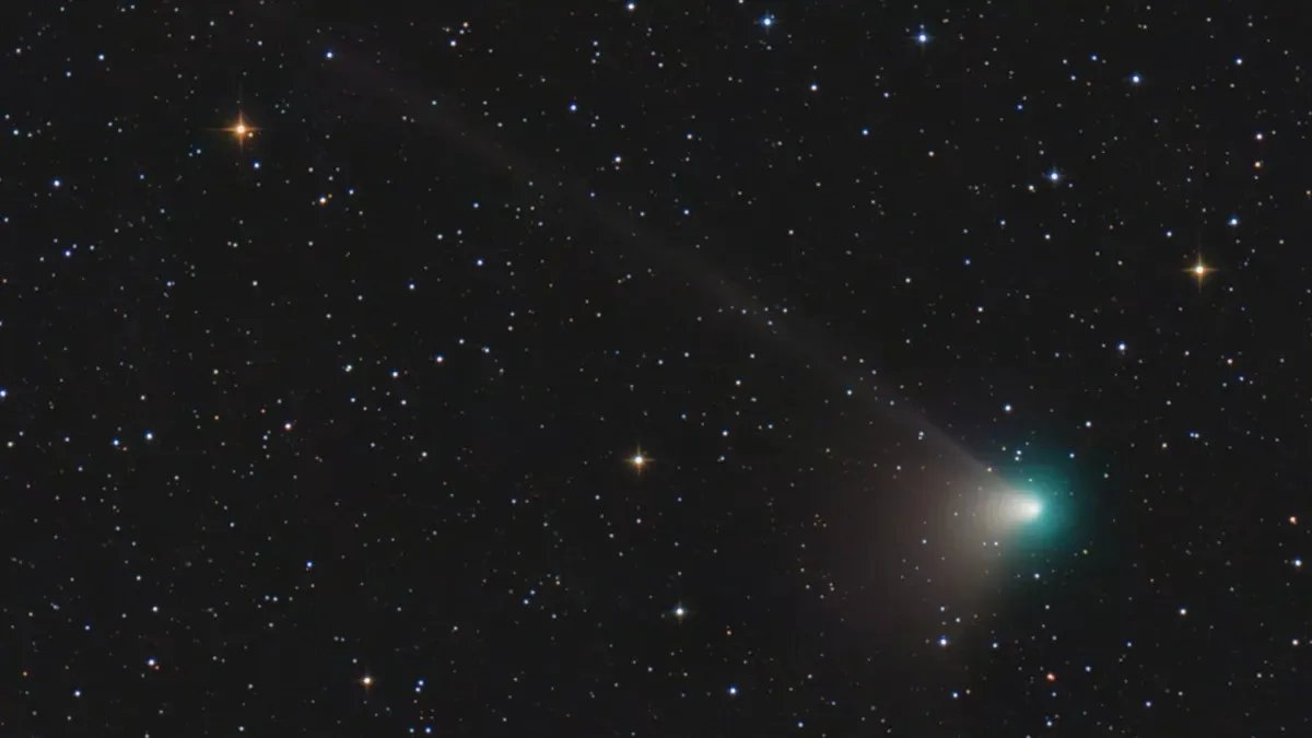 Впервые за 50 тысяч лет: к Земле приближается редкая зелёная комета