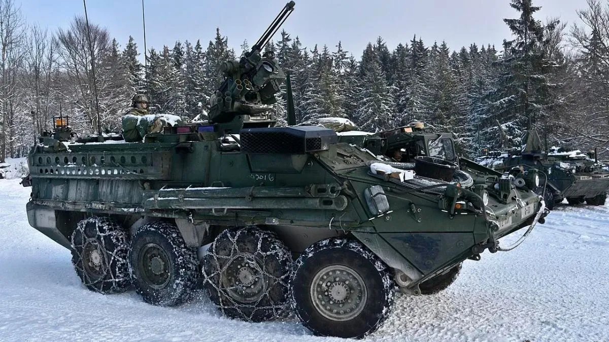 США передасть Україні ББМ Stryker: що це за звір і як він допоможе ЗСУ