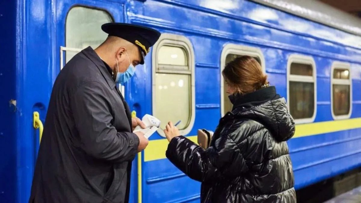 «Укрзалізниця» меняет расписание и маршрут поездов в Запорожье, Кривой Рог и Никополь