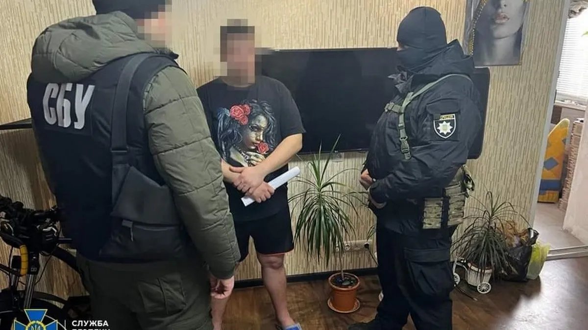 Терроризировали жителей Полтавщины и продавали наркотики: СБУ разоблачила преступников