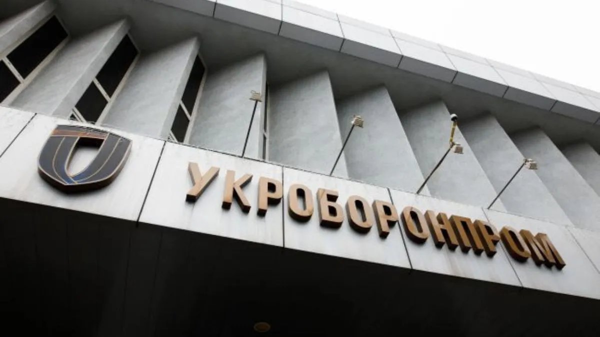 Готовил отчёты для россиян: СБУ разоблачили коллаборанта из Укроборонпрома, работавшего на оккупантов