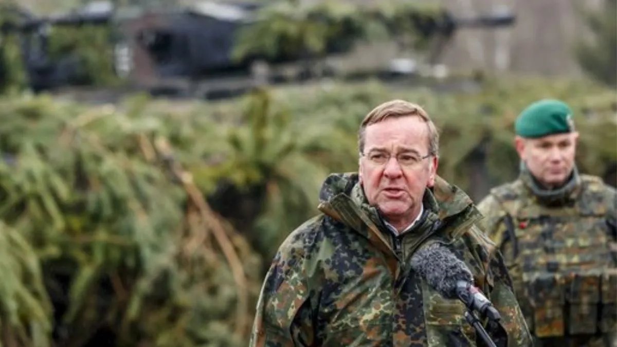 "Без вагань і без компромісів": міністр оборони Німеччини розповів, яким був би світ без путіна