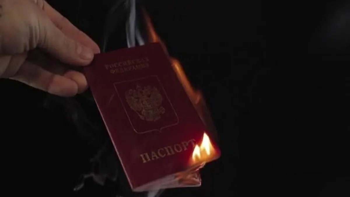 На Херсонщині окупанти за винагороду проводять паспортизацію місцевого населення - Генштаб