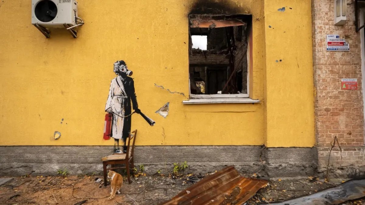 Нажитися на мистецтві: на Київщині судитимуть крадія, що намагався вкрасти графіті Бенксі