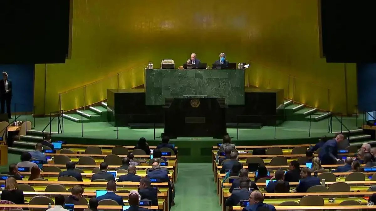 Генассамблея ООН призвала рф вывести свои войска из Украины
