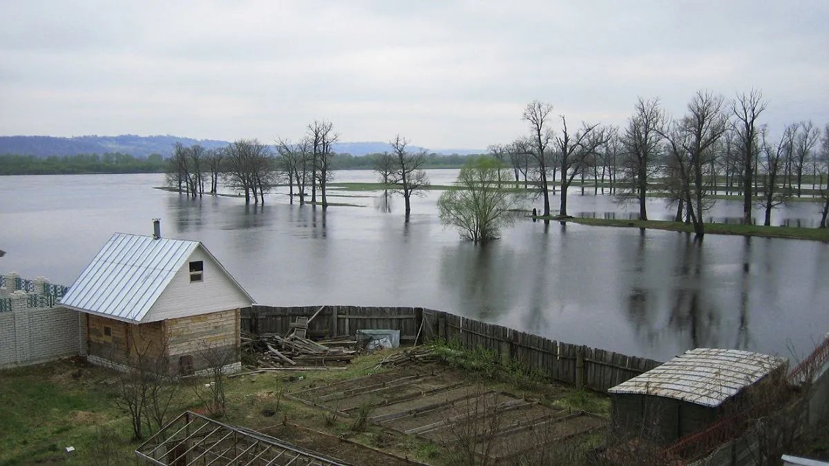 Спасатели предупредили о возможных затоплениях на севере, юге и западе Украины: какие населённые пункты под угрозой