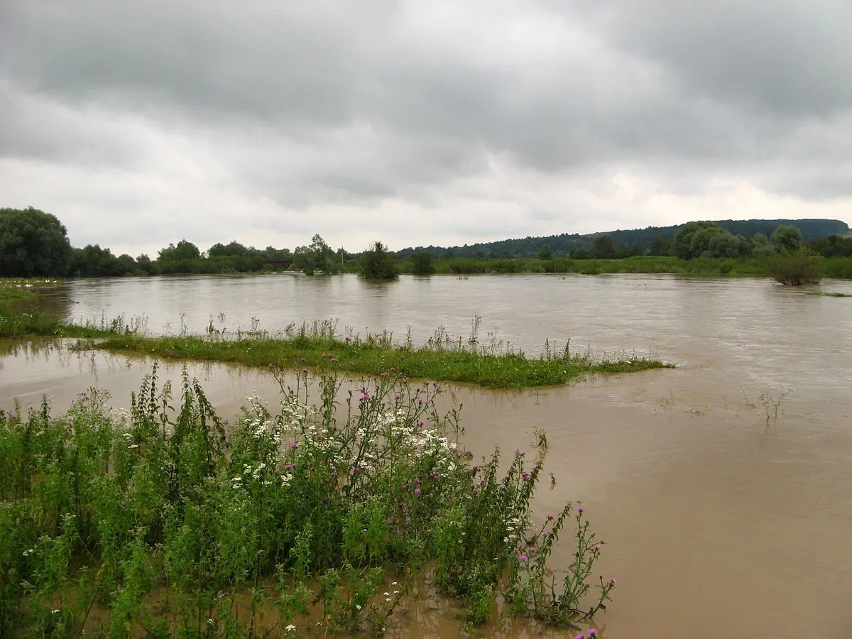 Какие микрорайоны Киева могут пострадать от наводнения: предупреждение коммунальных служб