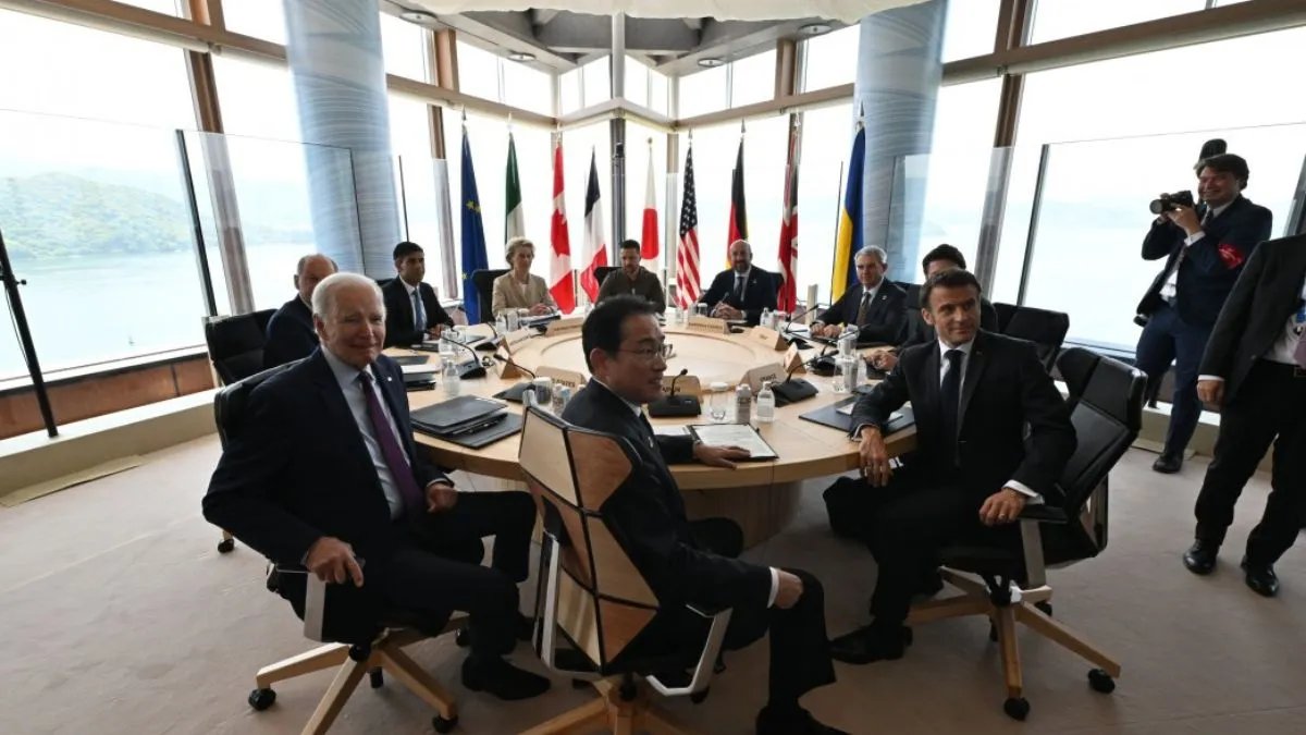 Украинский Президент на саммите G7 отметил важность демократии и свободы
