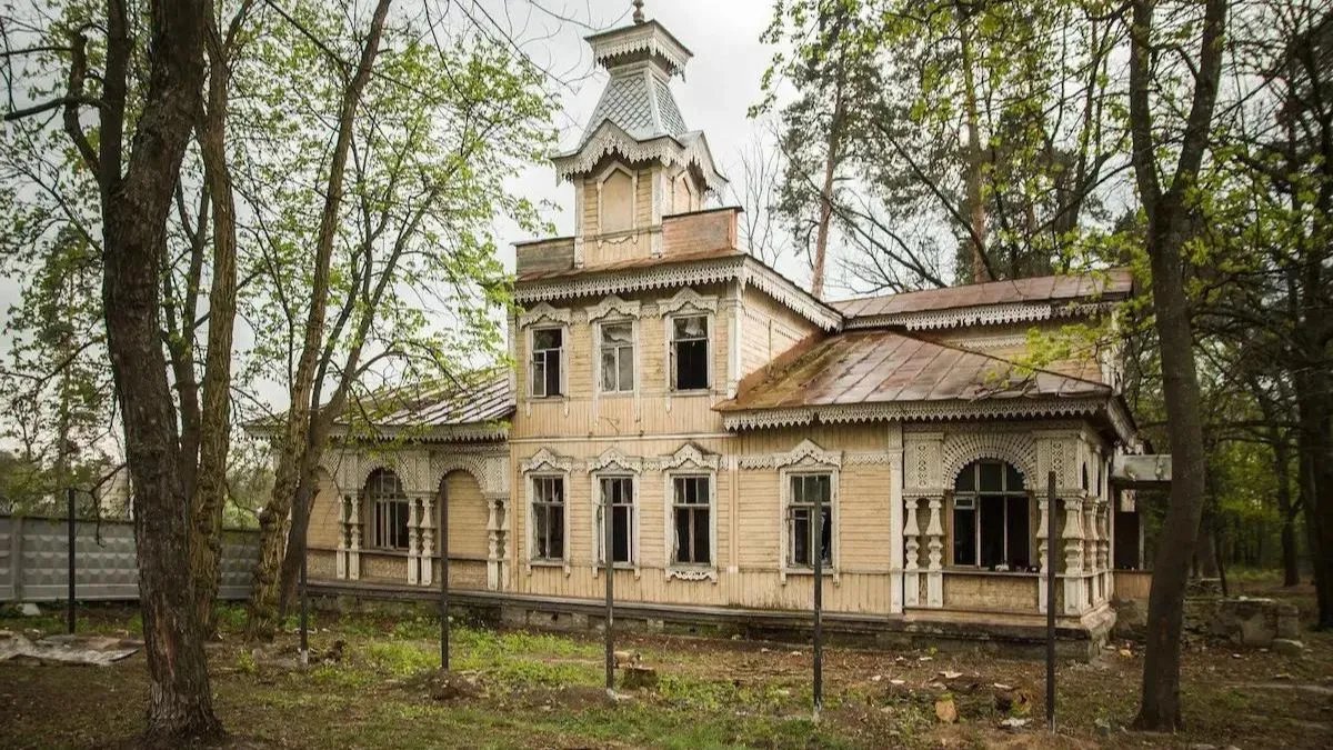 Старинные здания Киевщины