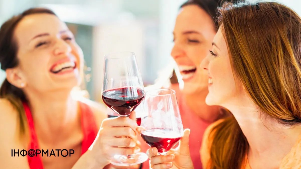 Употребление мускатного вина улучшает барьерную функцию эпидермиса