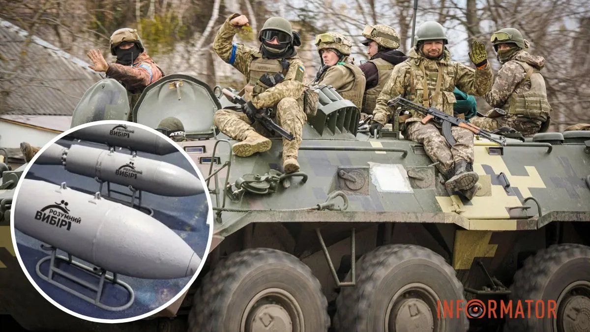 Українські військові на танку