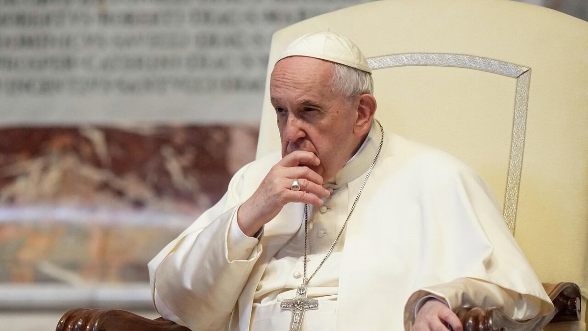 Папа Римський пообідав з трансгендерними секс-працівницями – відео