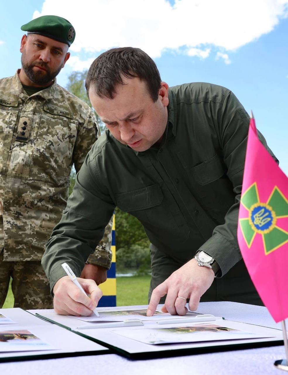 Сергій Борзов з годинником "Ролекс"