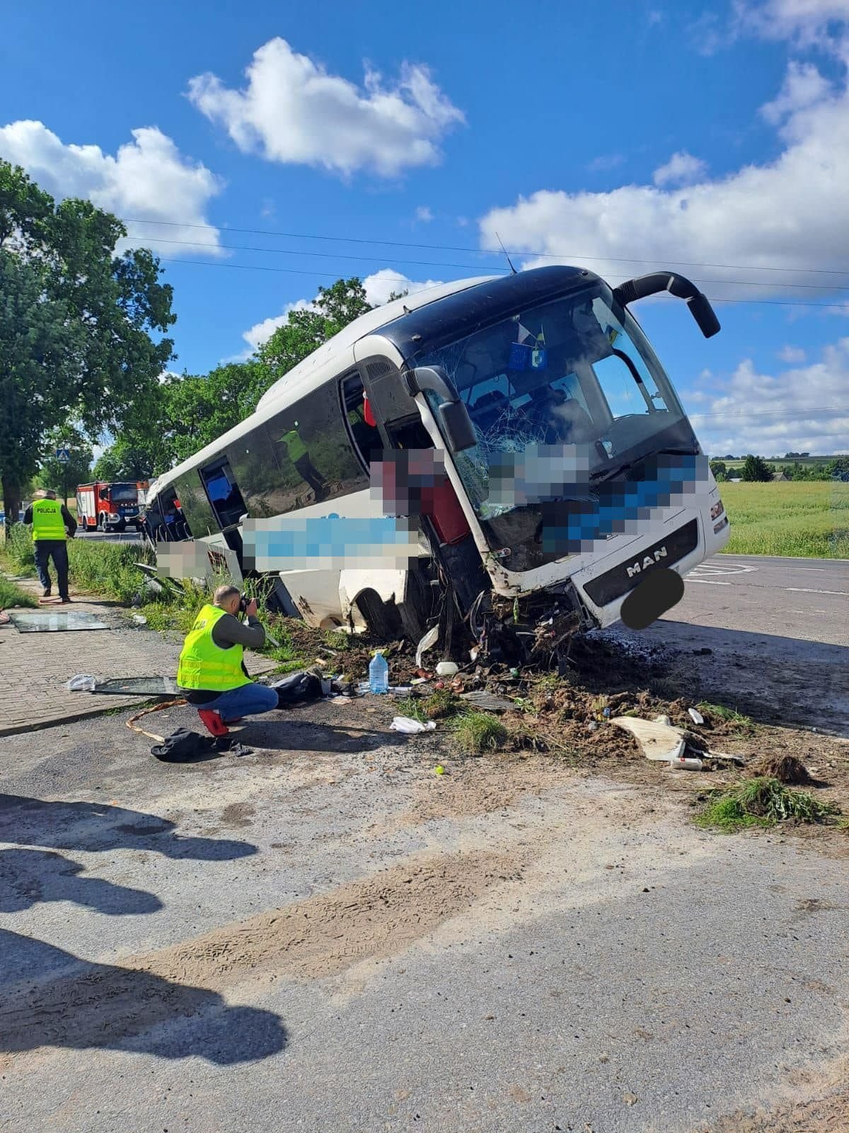 У Польщі перекинувся автобус з українцями, є постраждалі 1