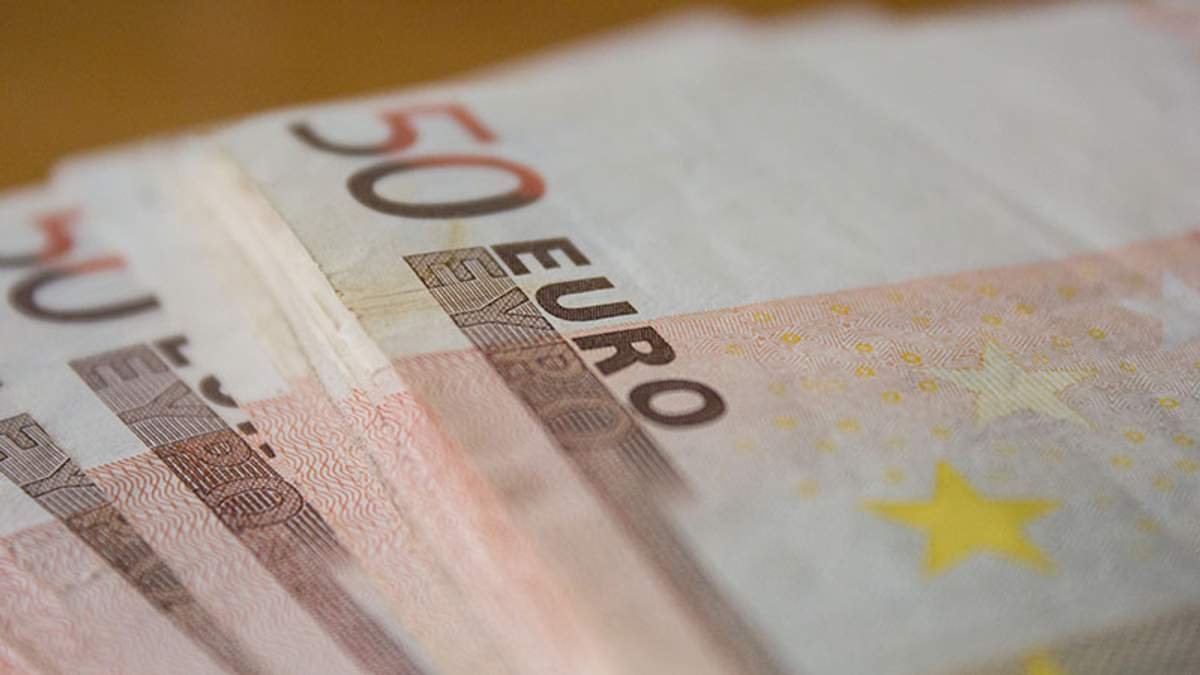 Украина и Франция заключили соглашения на более 1,3 млрд евро: на что пойдут деньги