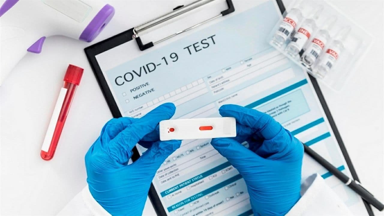 У Закарпатській області лікар продавав фейкові COVID-довідки
