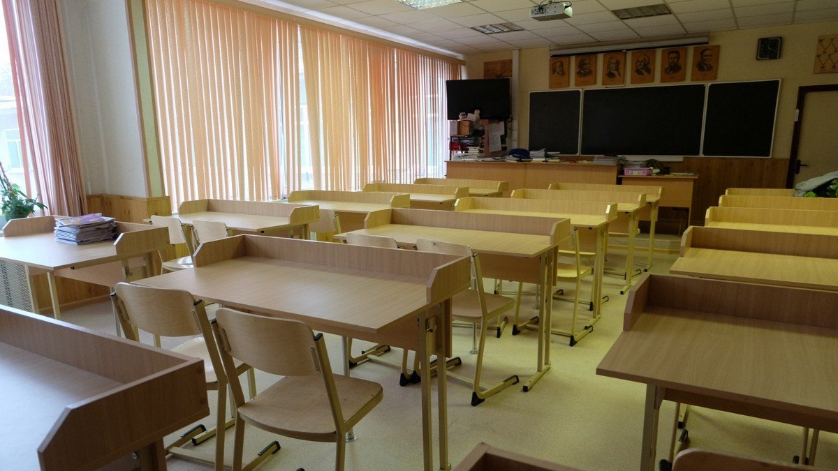 В Украине меньше половины учебных заведений готовы к очной учёбе — Шкарлет