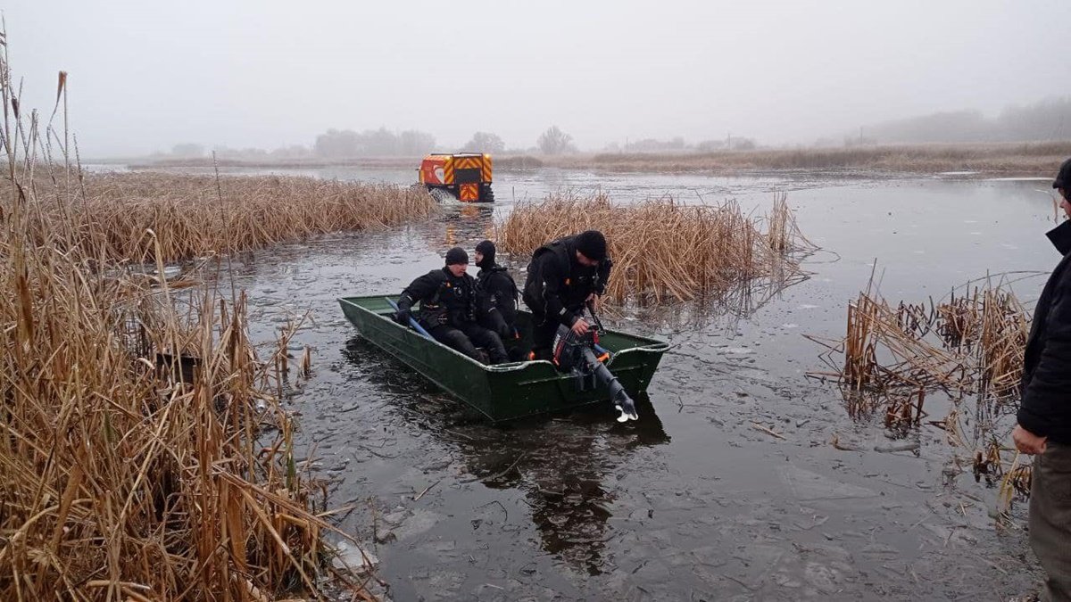 На Житомирщині подружжя пішло на риболовлю та зникло: рятувальники знайшли порожній човен