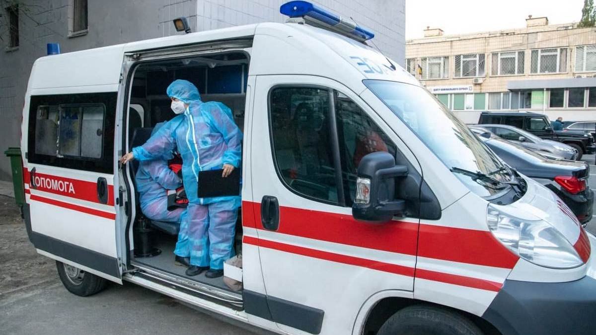 В Україні за добу 24 440 нових випадків заражень коронавірусом : ситуація по областях