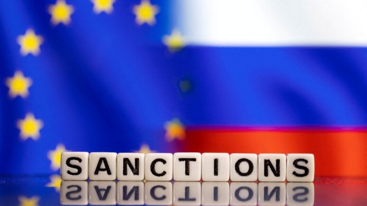 ЄС продовжив санкції проти рф ще на півроку
